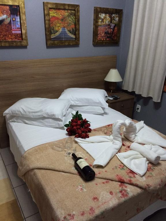 Residencial Quatro Estacoes Daire Canela Dış mekan fotoğraf