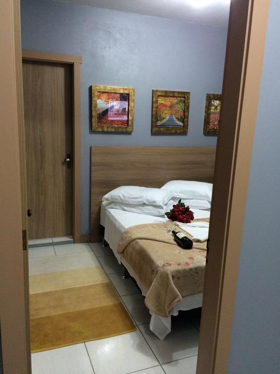 Residencial Quatro Estacoes Daire Canela Dış mekan fotoğraf