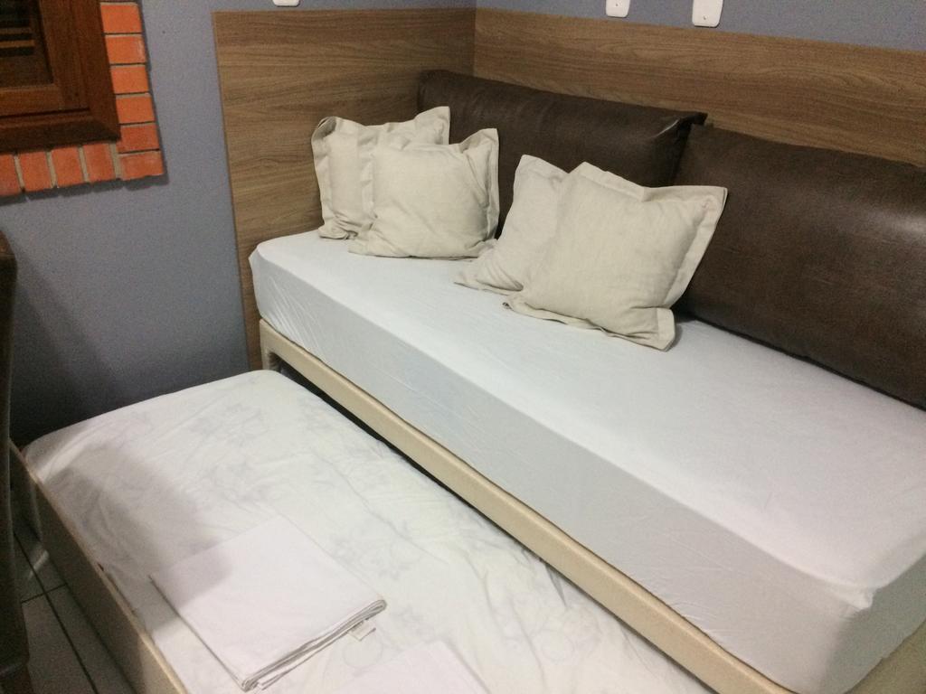 Residencial Quatro Estacoes Daire Canela Dış mekan fotoğraf